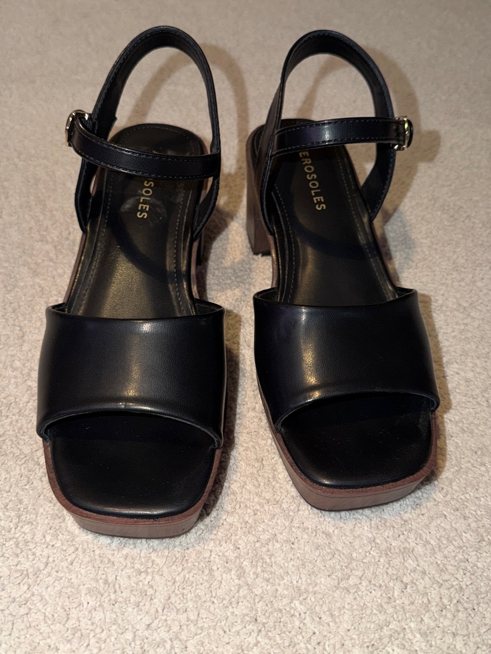AEROSOLES Black Leather Square-Front Block Heel Sandals